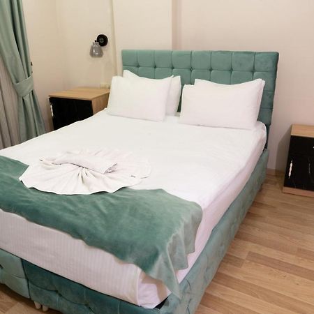 Loss Hotel Çatalca エクステリア 写真