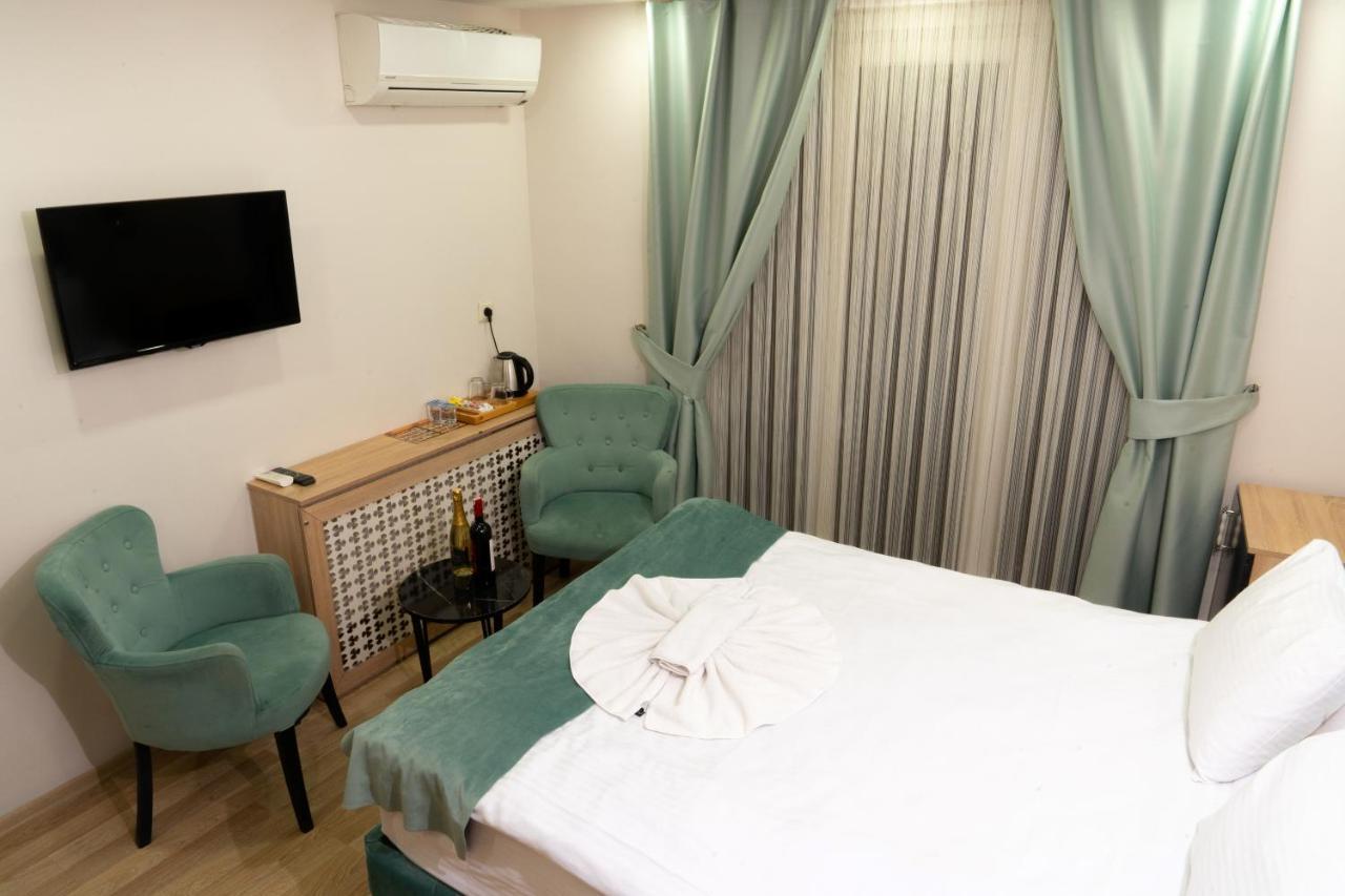 Loss Hotel Çatalca エクステリア 写真